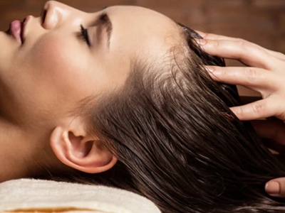 https://highlightmakeupacademy.in/assets/front/img/user/services/1756123824.png